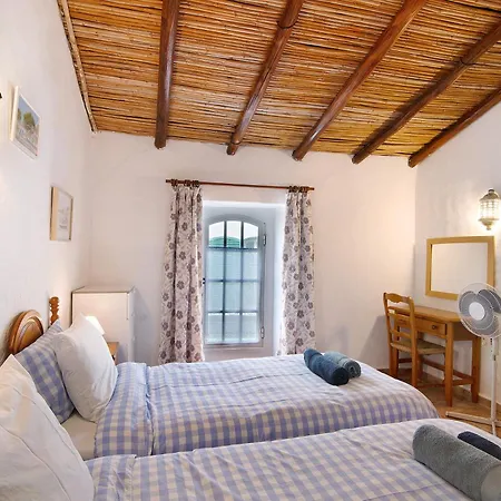 Hotel Casa Delfim - Casa Verde&azul 3*
